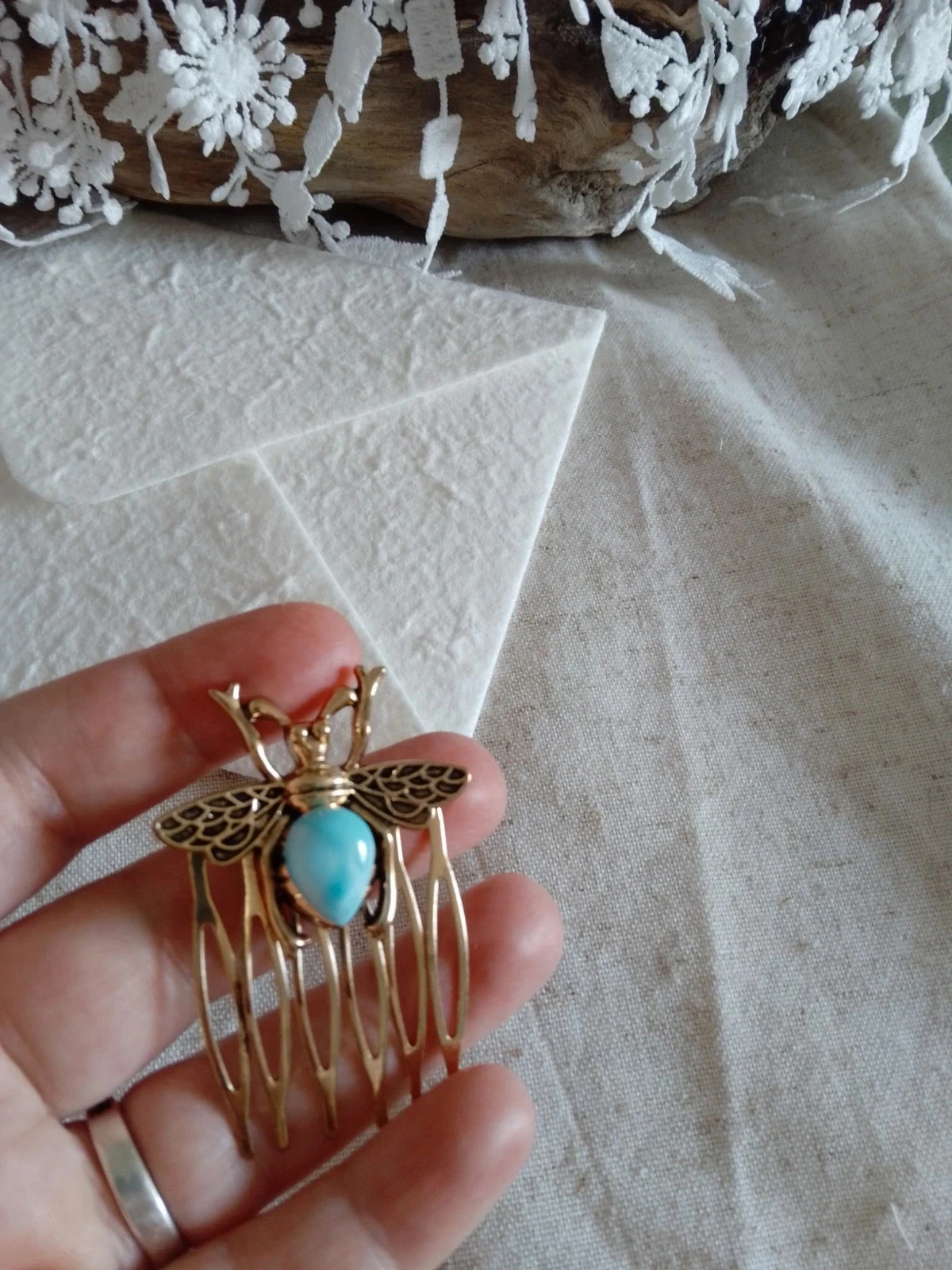 Larimar stone bee comb hair clip – photo 2